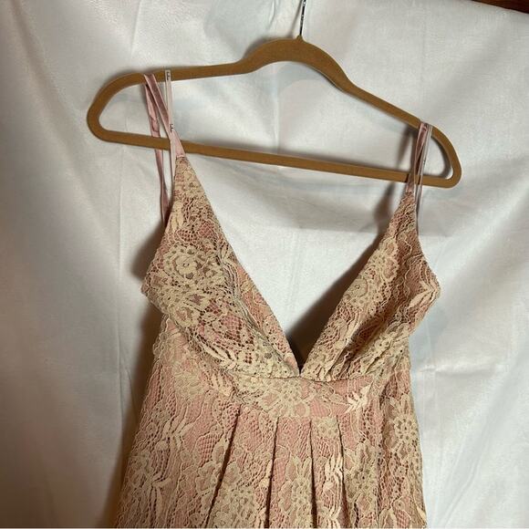 NWT Lulus Stolen Moments Dusty Pink Lace-Up Lace Maxi Dress Size Small - Picture 8 of 13